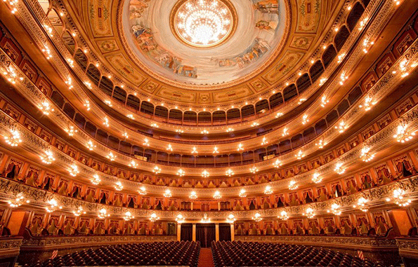 Única: la sala del Teatro Colón.